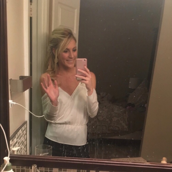 Cooper and Ella cold shoulder blouse - Picture 2 of 5